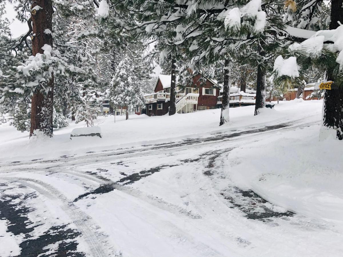 Mountain View Cabins Wrightwood Exterior foto